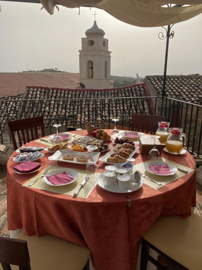 Palazzo Dei Poeti Hotel Tursi Luaran gambar