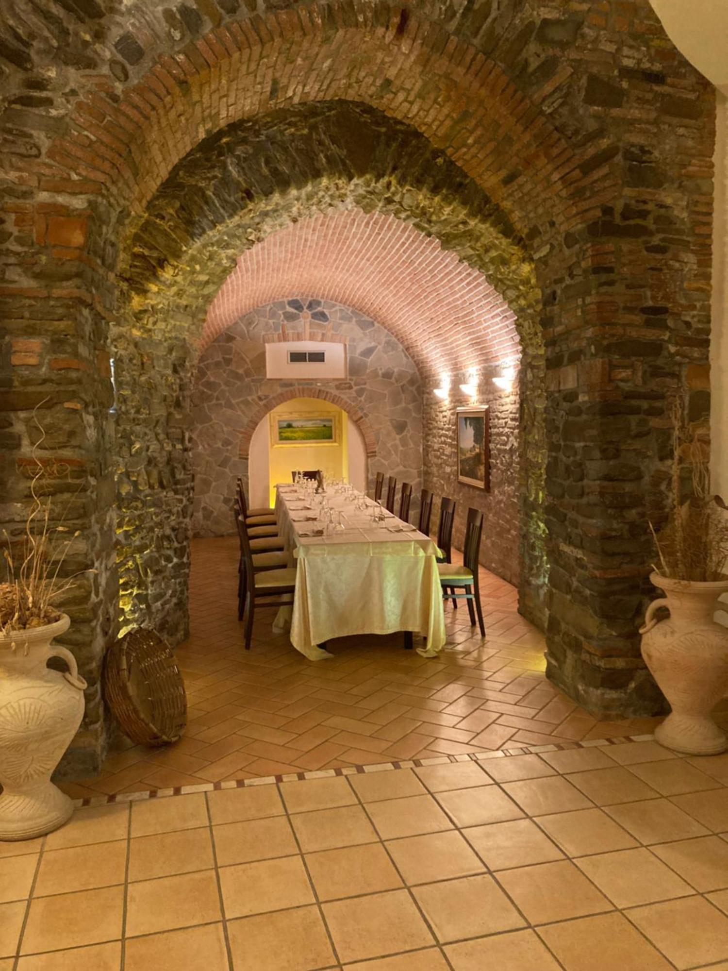 Palazzo Dei Poeti Hotel Tursi Luaran gambar